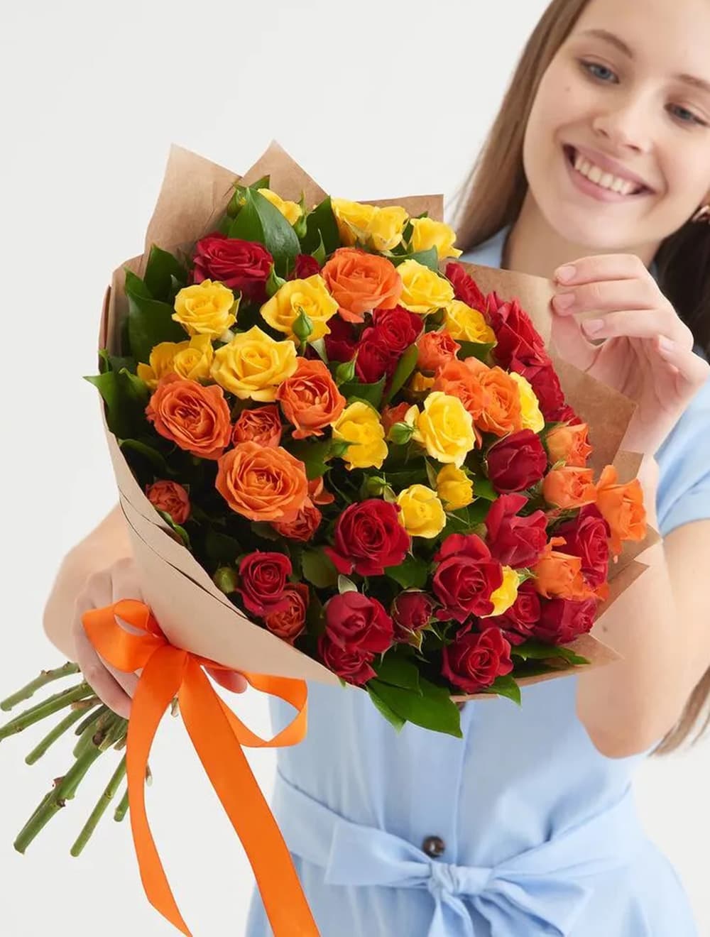 11 ярких кустовых роз