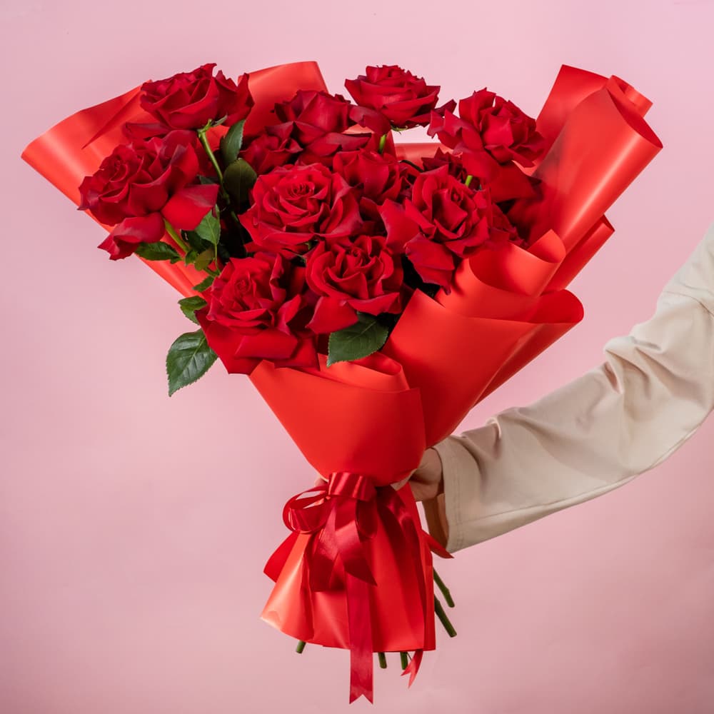 15 французских роз с эвкалиптом (цвет на выбор) — фото 2 — купить в Тбилиси — фото 2