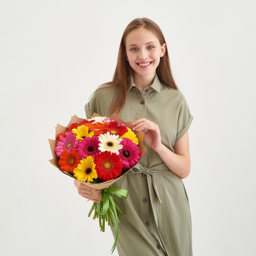 15 гербер в крафте — фото 4 — купить в Тбилиси — фото 4