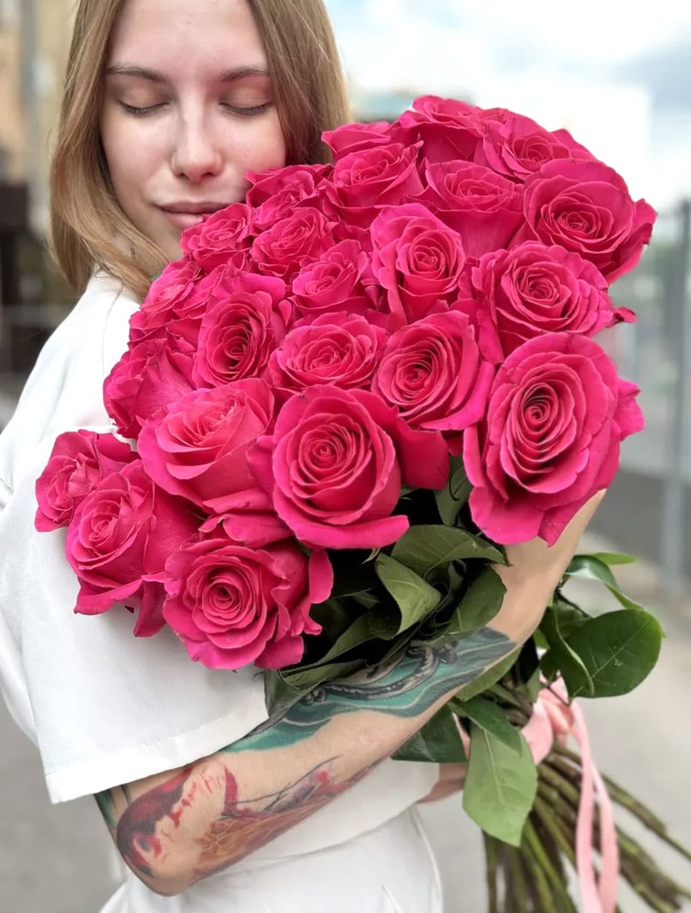 25 эквадорских роз 80 см "Pink Floyd"