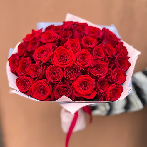 35 роз (цвет на выбор) — фото 3 — купить в Тбилиси — фото 3