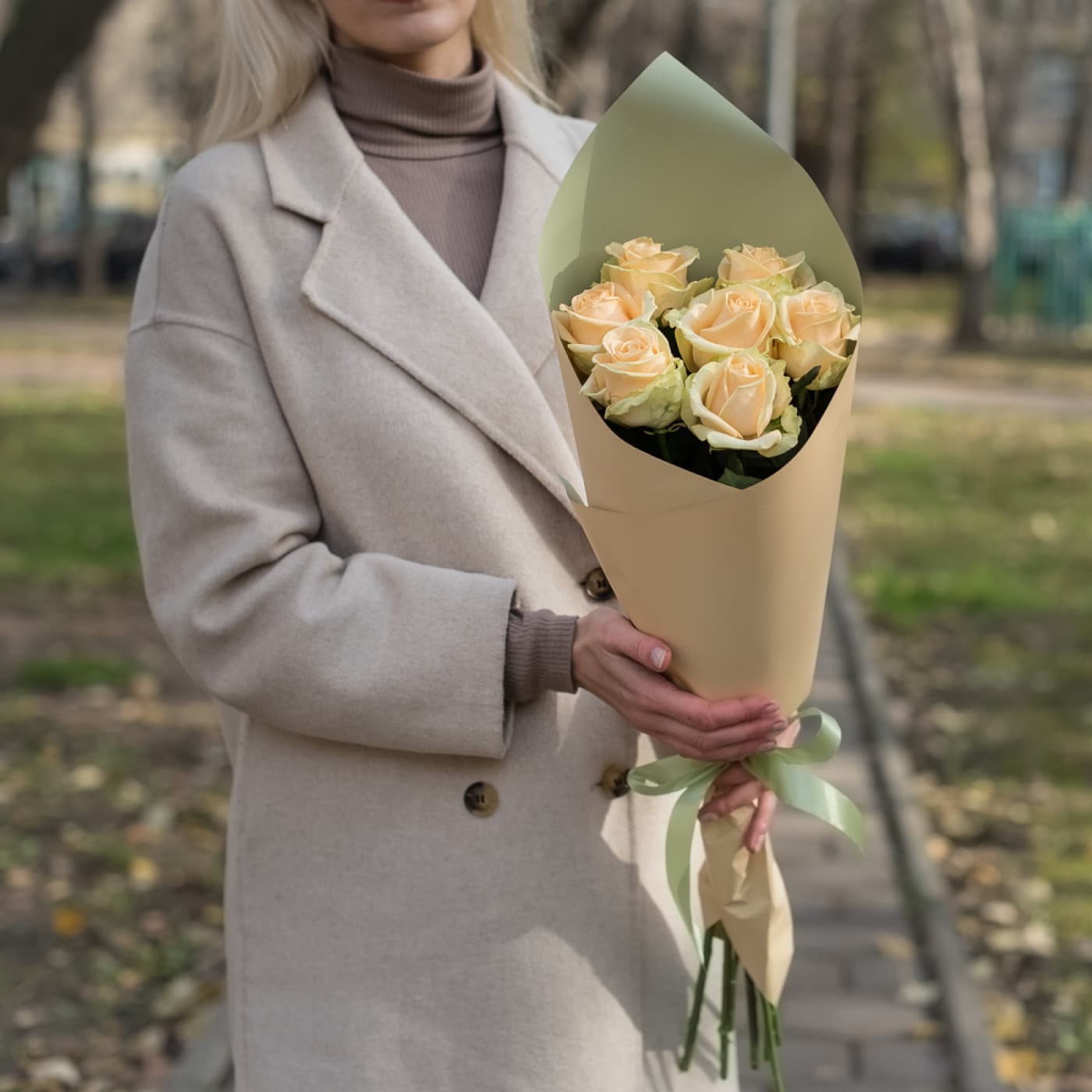 7 персиковых роз — фото 3 — купить в Тбилиси — фото 3