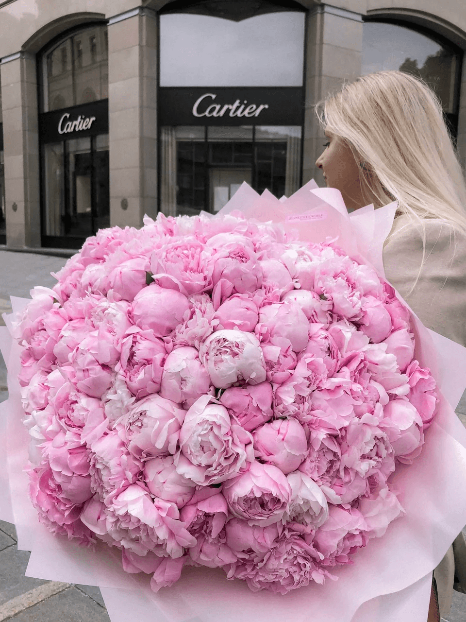 Букет из 101 пиона — купить в Тбилиси — фото 2