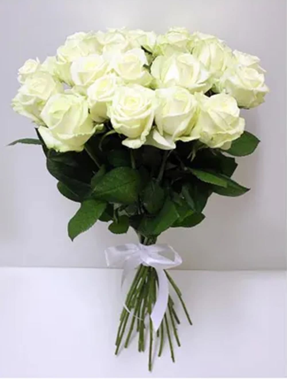 Букет из 21 розы  "Белое искушение"