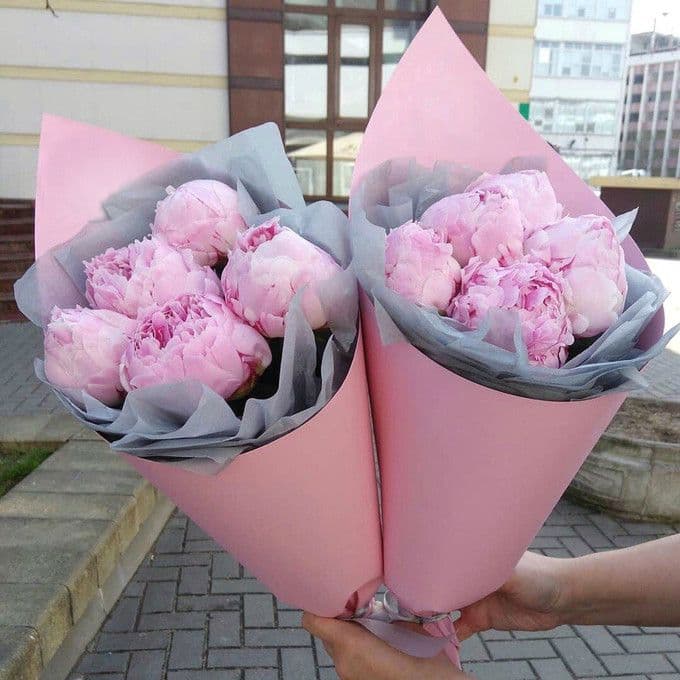 Букет из пионов "Плюш"